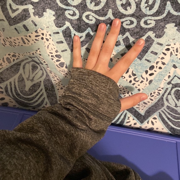 Adidas Hoodie - Picture 9 of 10